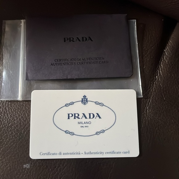 🛑 SOLD!!! Prada safiano long wallet - Picture 9 of 10